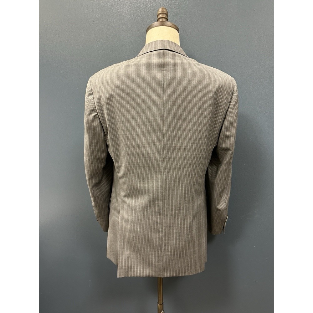 Canali Men's 40R Gray Pinstripe Blazer Sport Coat 100%‎ Wool Italy - Picture 4 of 16